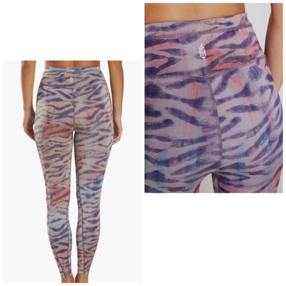Free People Beat the Heat Reversible Leggings Tiger Combo XS - Picture 5 of 7